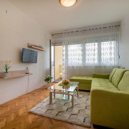 Apartman Andjela 蒂瓦特 外观 照片