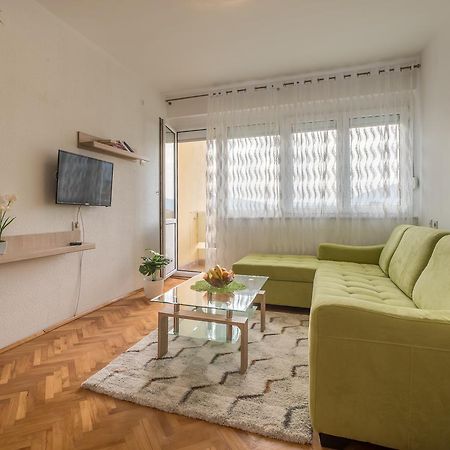 Apartman Andjela 蒂瓦特 外观 照片